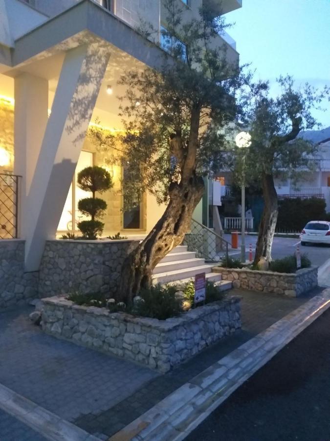 Mondi Azzurri Lägenhet Budva